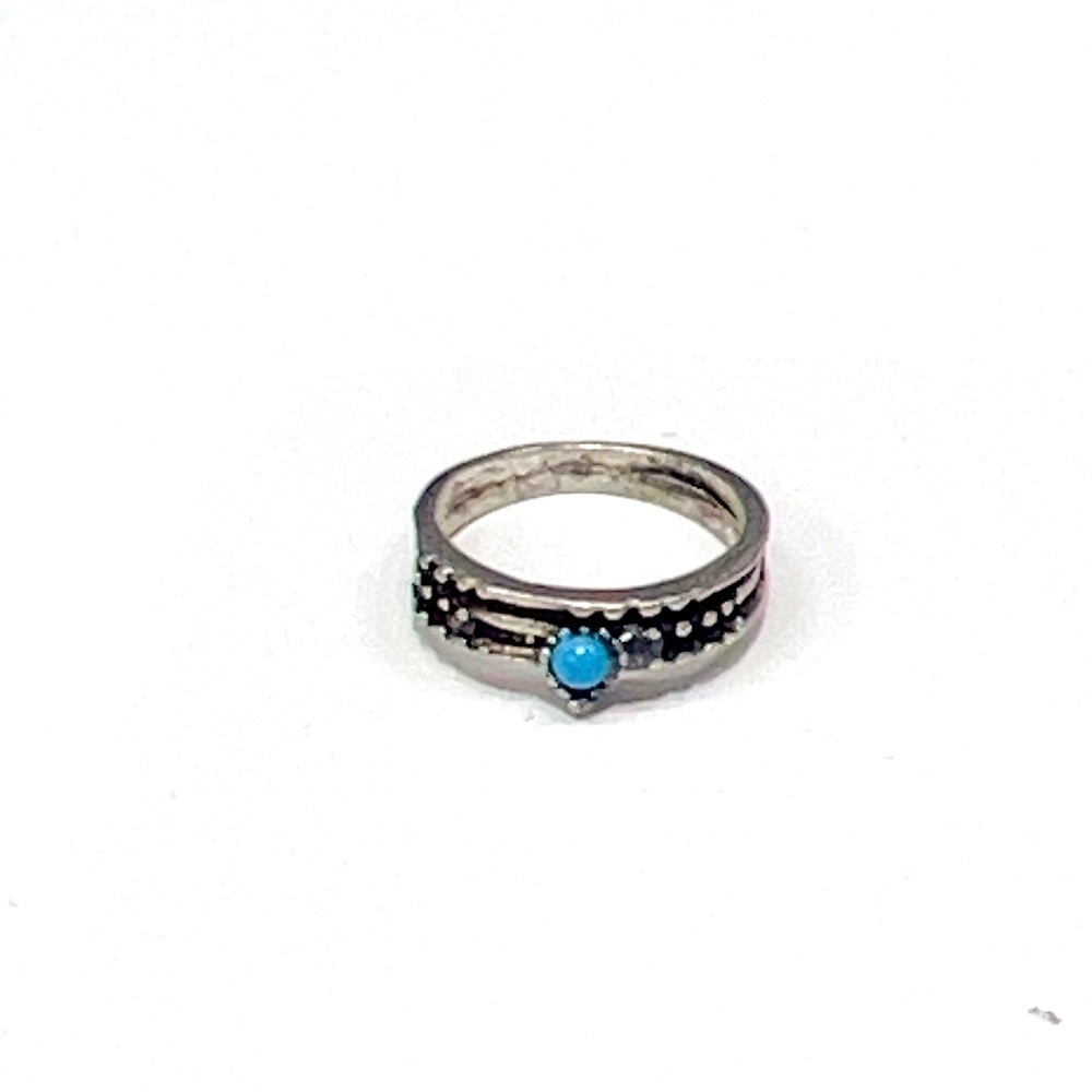 Simple vintage band turquoise faux stone